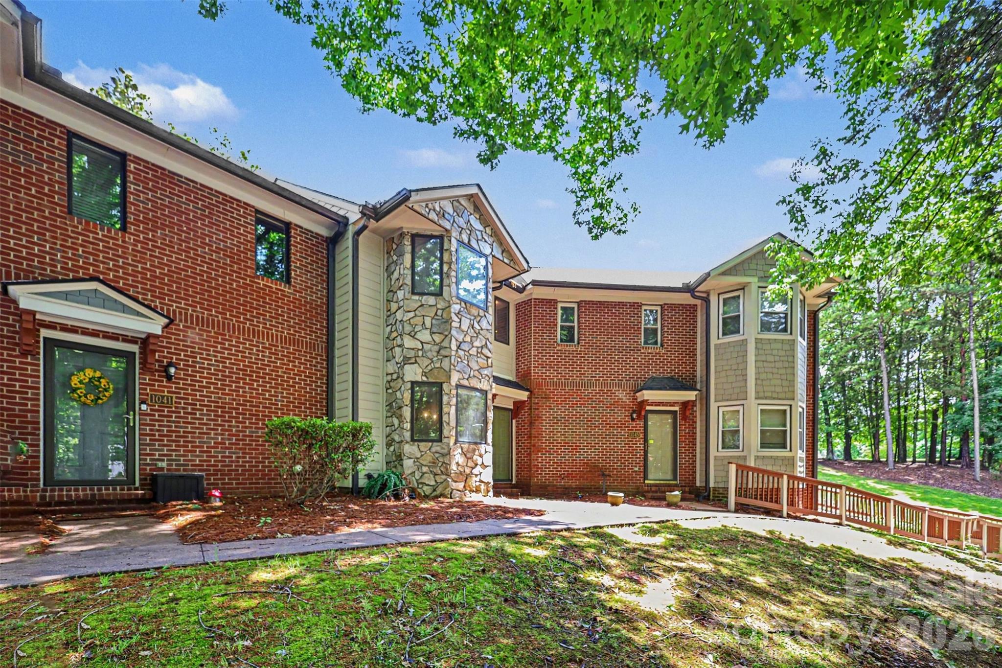 Ridgeview - Residential