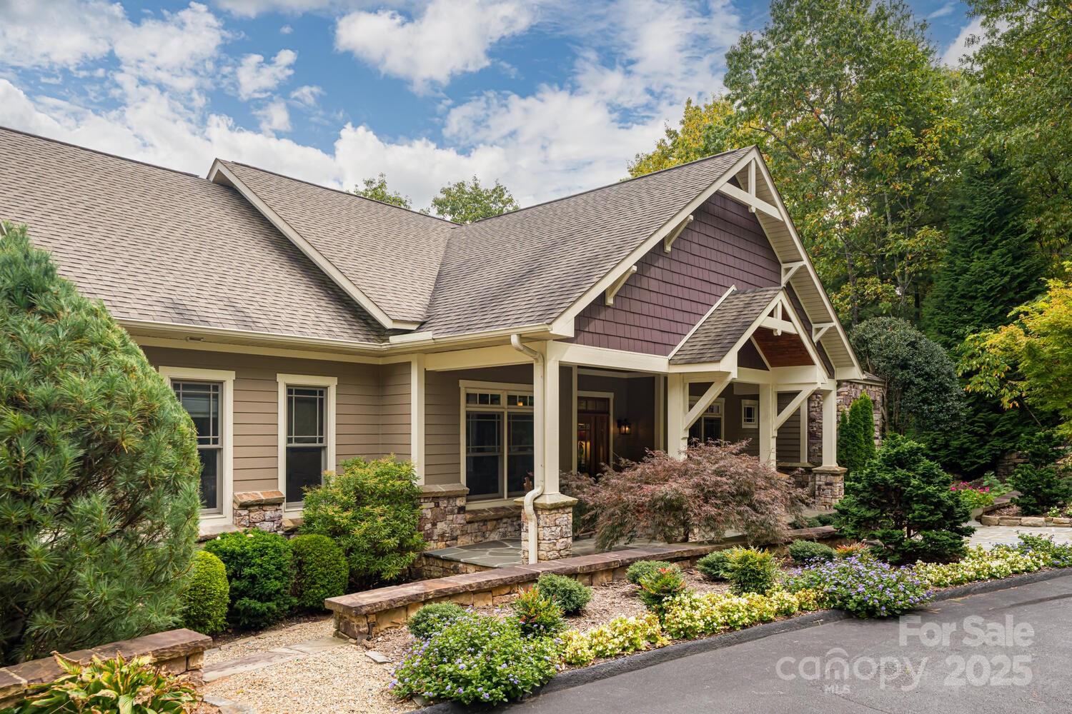 104 Mossridge Court
