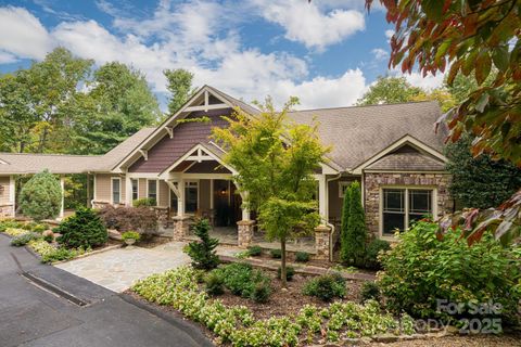 Photo of 104 Mossridge Court, Flat Rock, NC 28731 (MLS # 4313003)