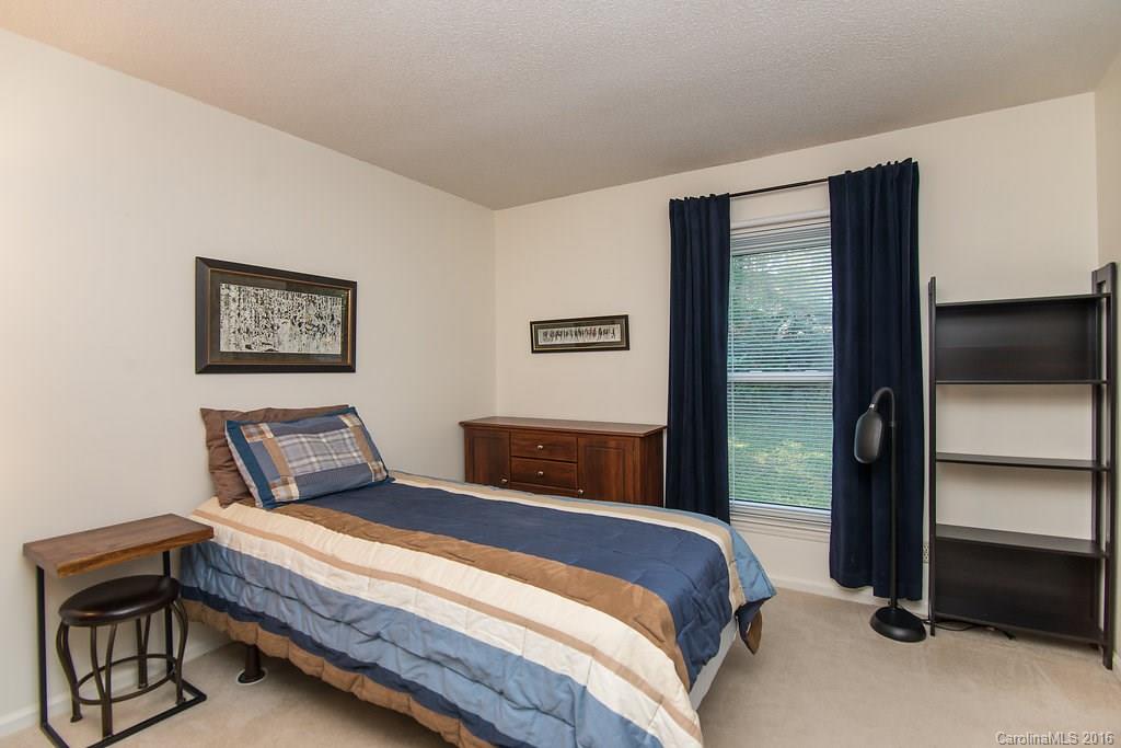 Tega Cay - Residential