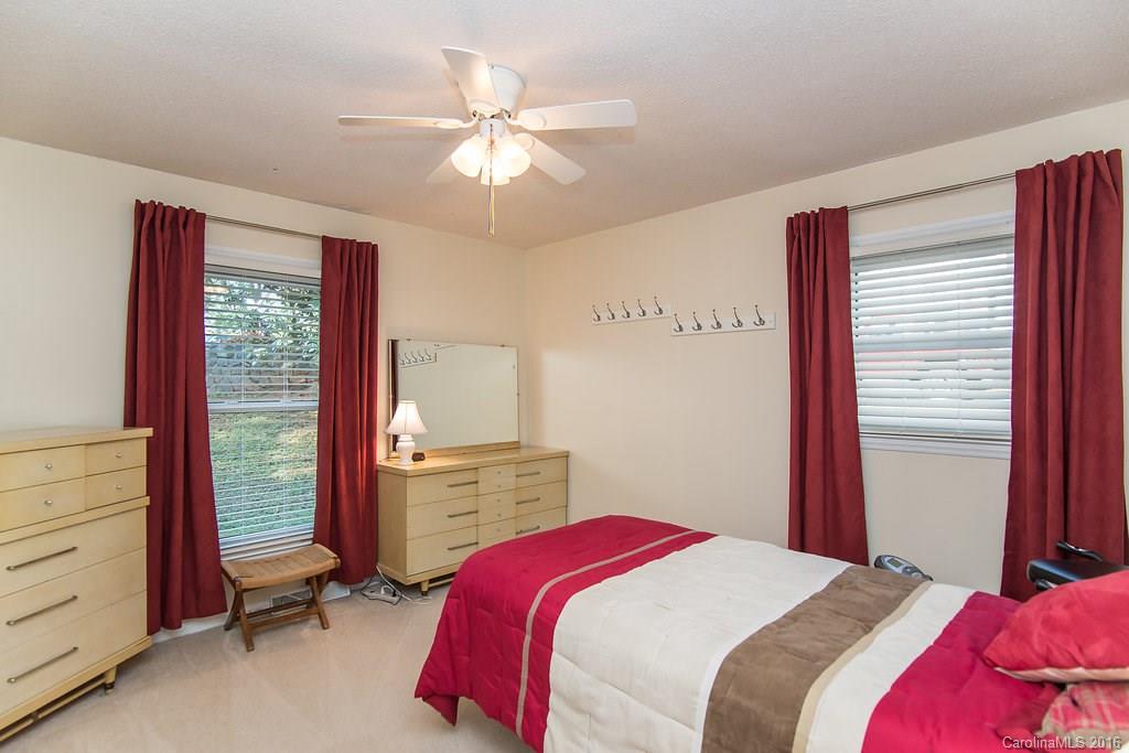 Tega Cay - Residential