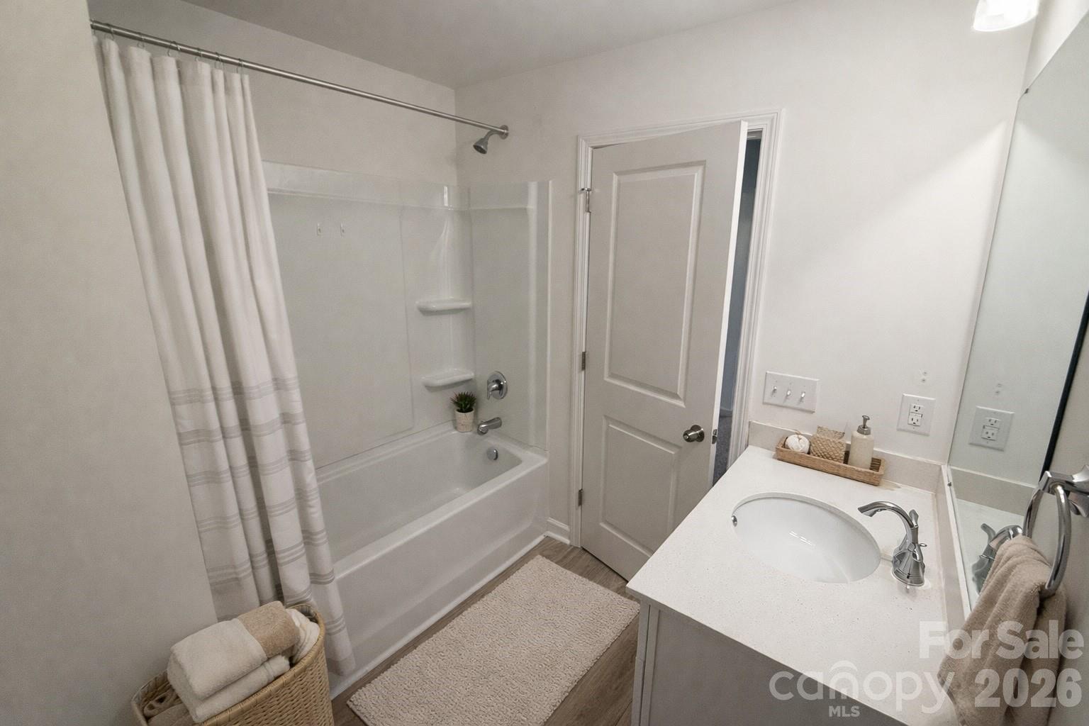 Concord Lakes Townhomes - Residential