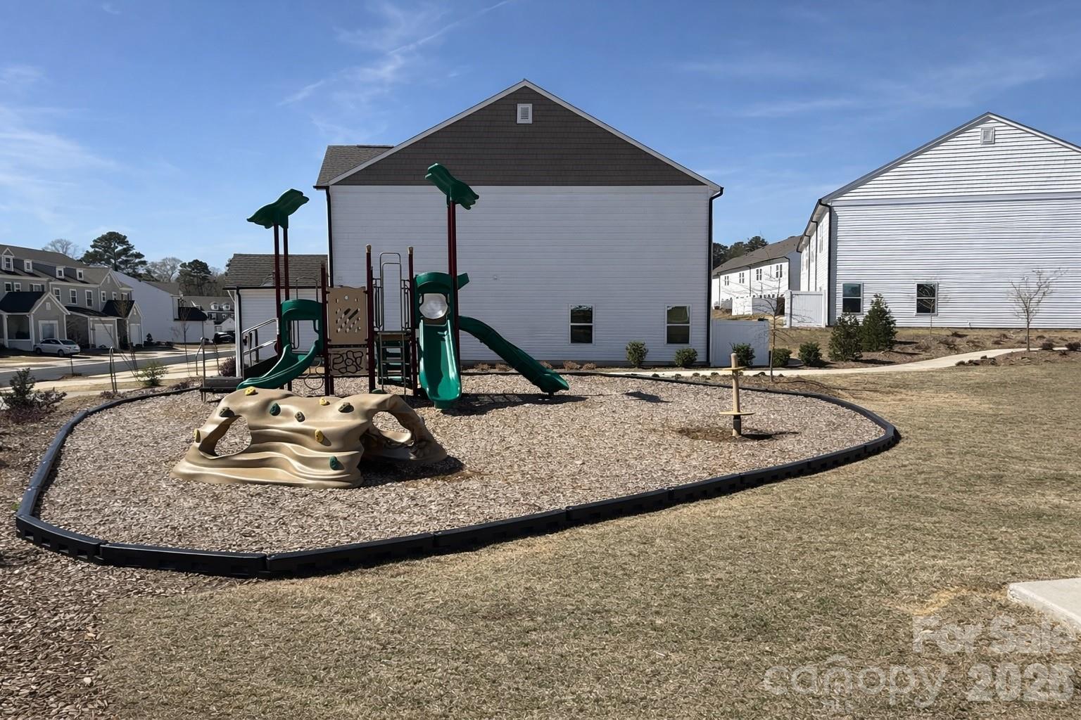 Concord Lakes Townhomes - Residential