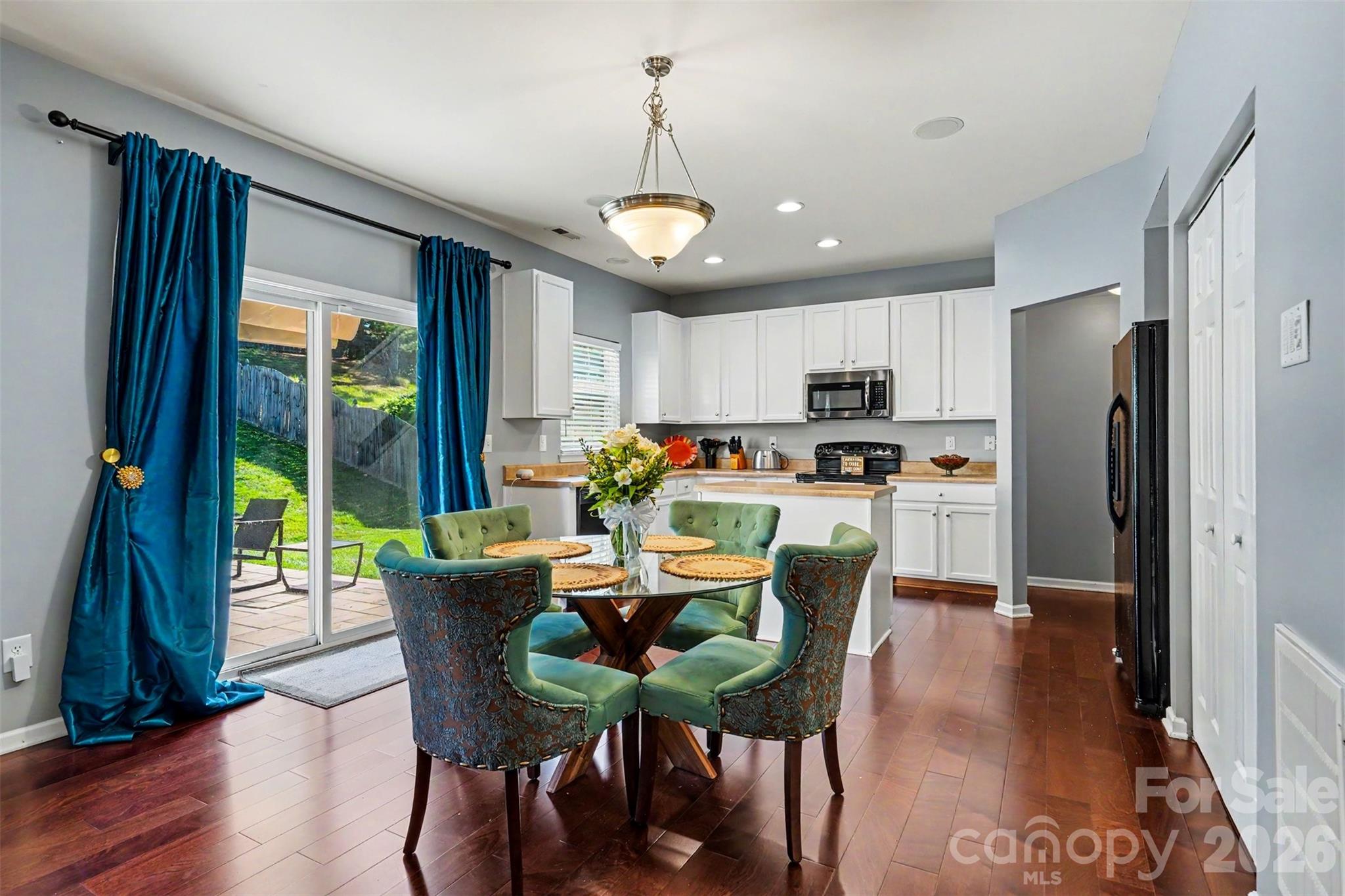3315 Ashley View Drive
