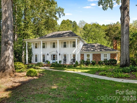 Photo of 2007 Fromby Court, Charlotte, NC 28211 (MLS # 4429673)