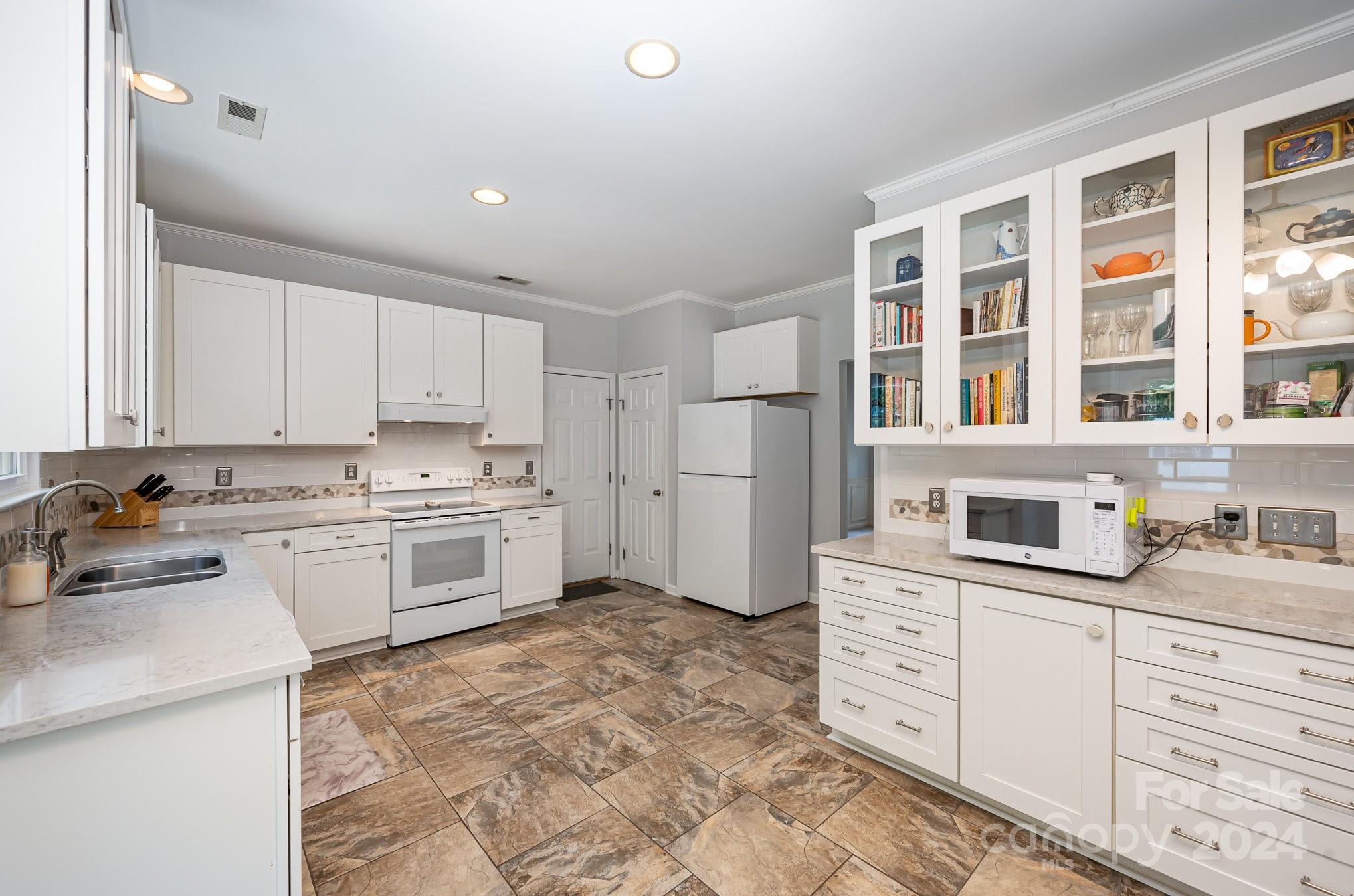 Gabriel Estates - Residential