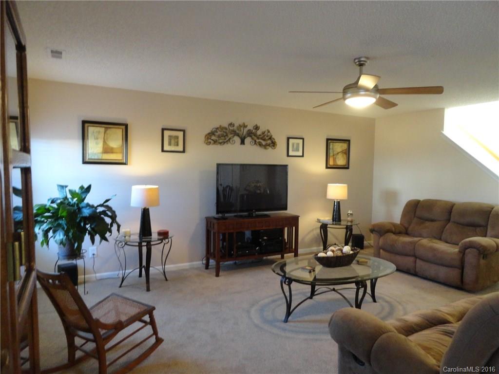 Taras Trace - Residential