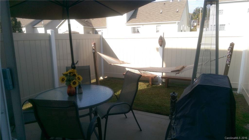 Taras Trace - Residential