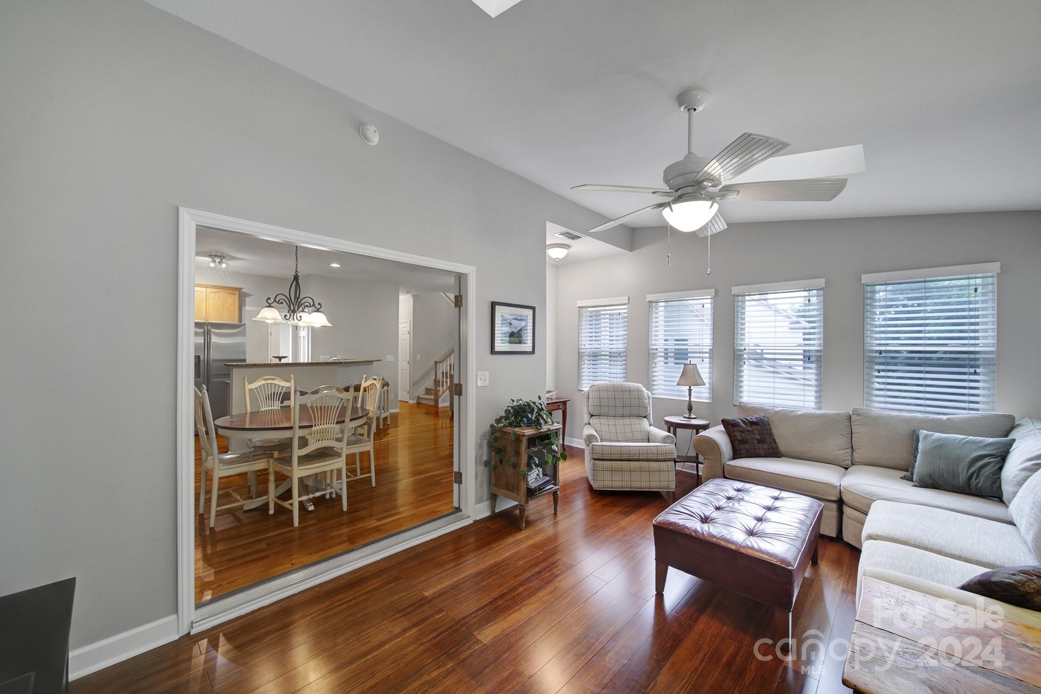 Knightsbridge - Residential