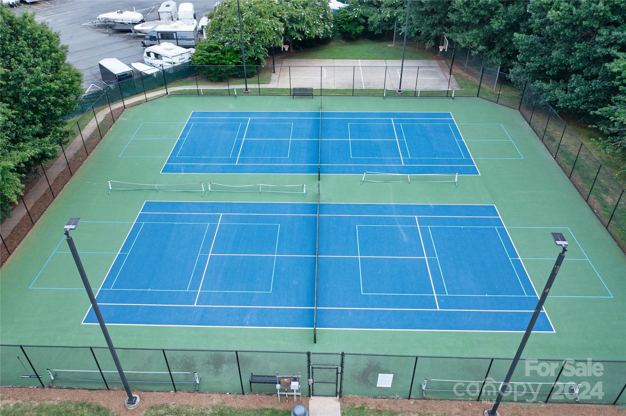 Knightsbridge - Residential