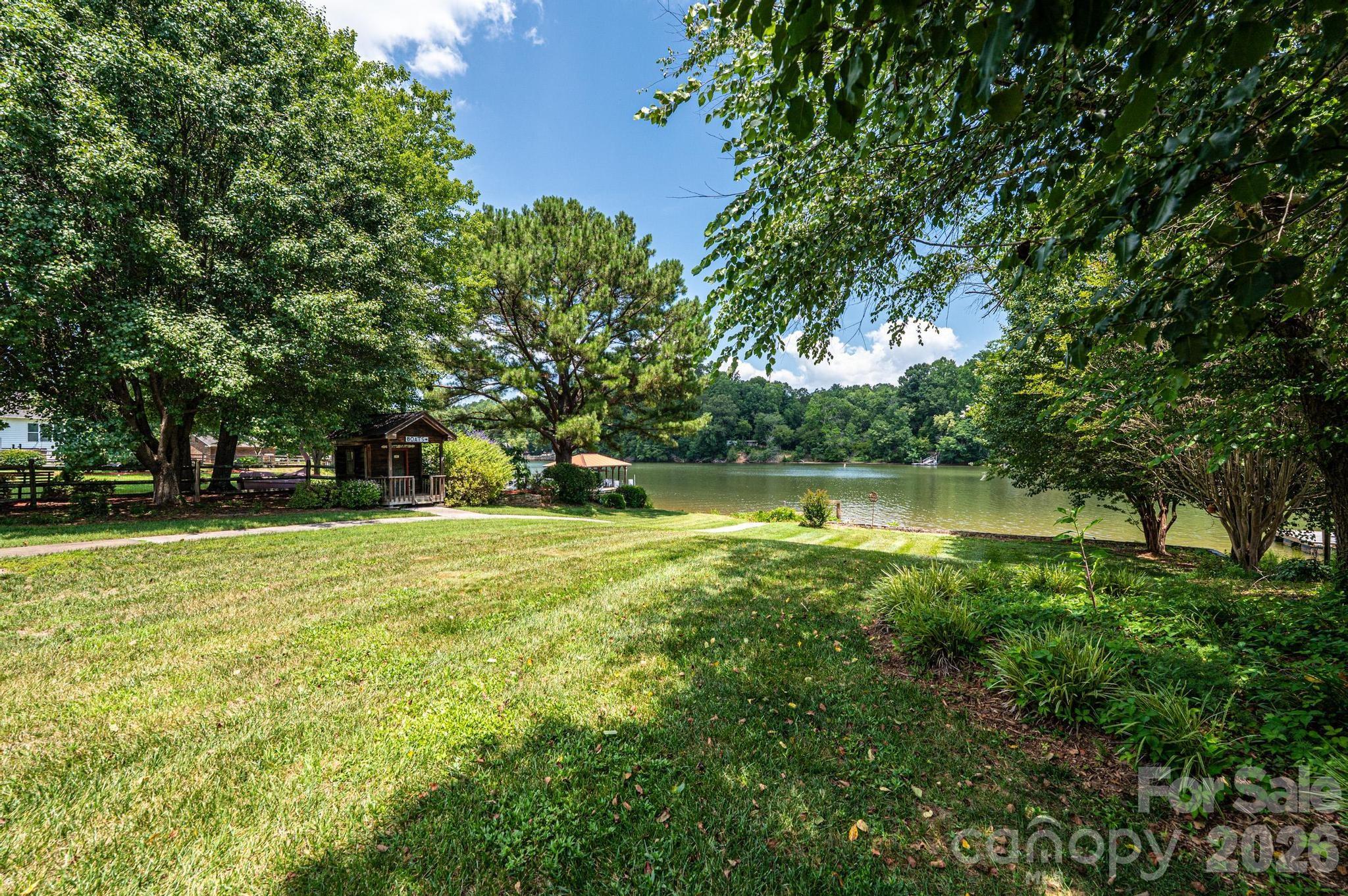1857 Hidden Pointe Drive