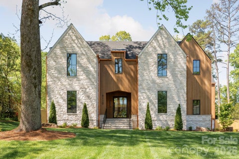 Photo of 4110 Melchor Avenue, Charlotte, NC 28211 (MLS # 4395290)
