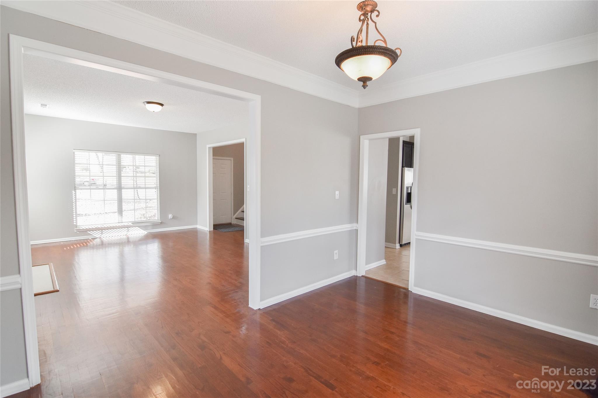 Robyns Glen - Residential Lease