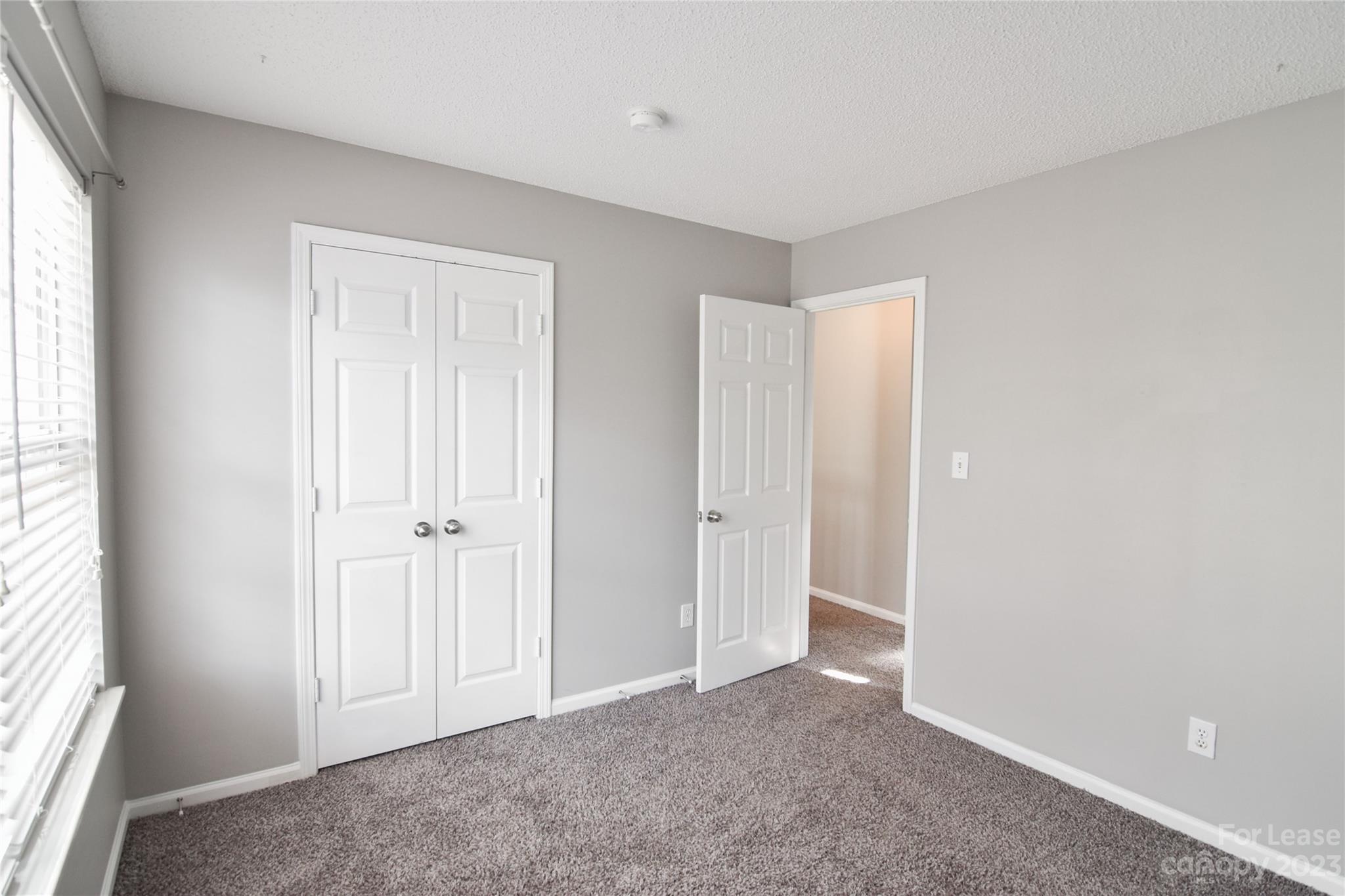 Robyns Glen - Residential Lease