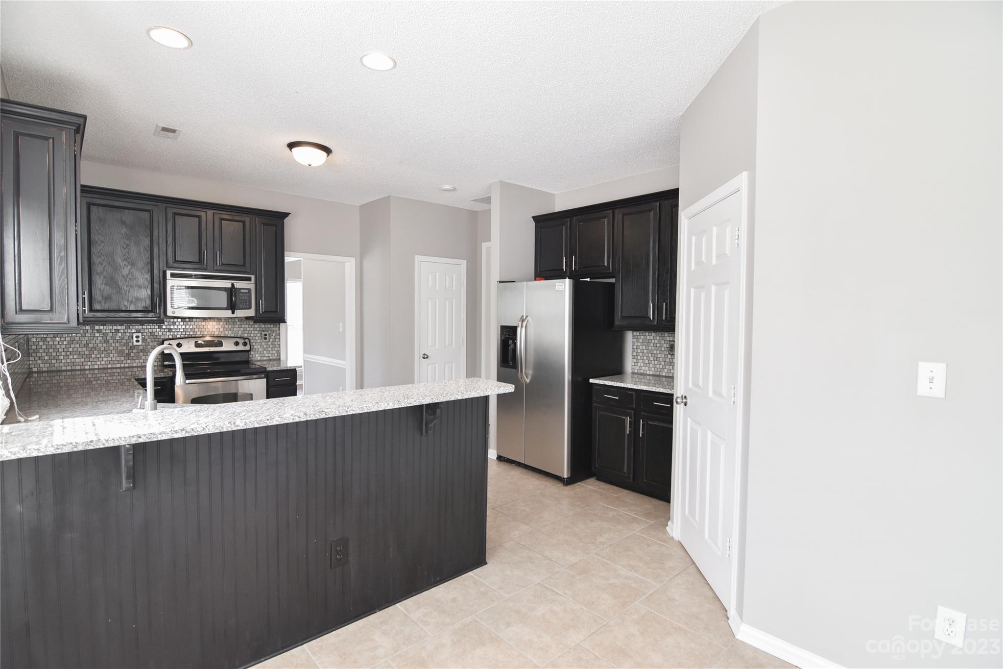 Robyns Glen - Residential Lease