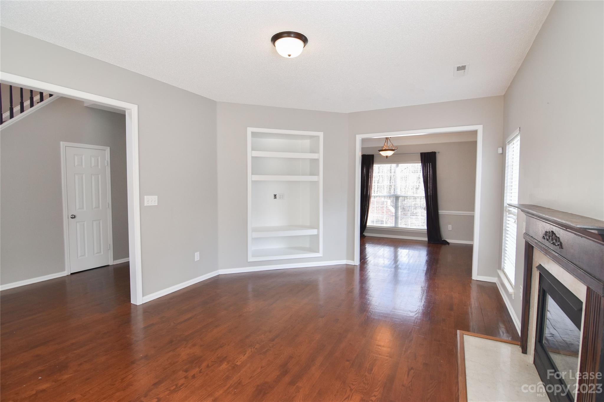 Robyns Glen - Residential Lease