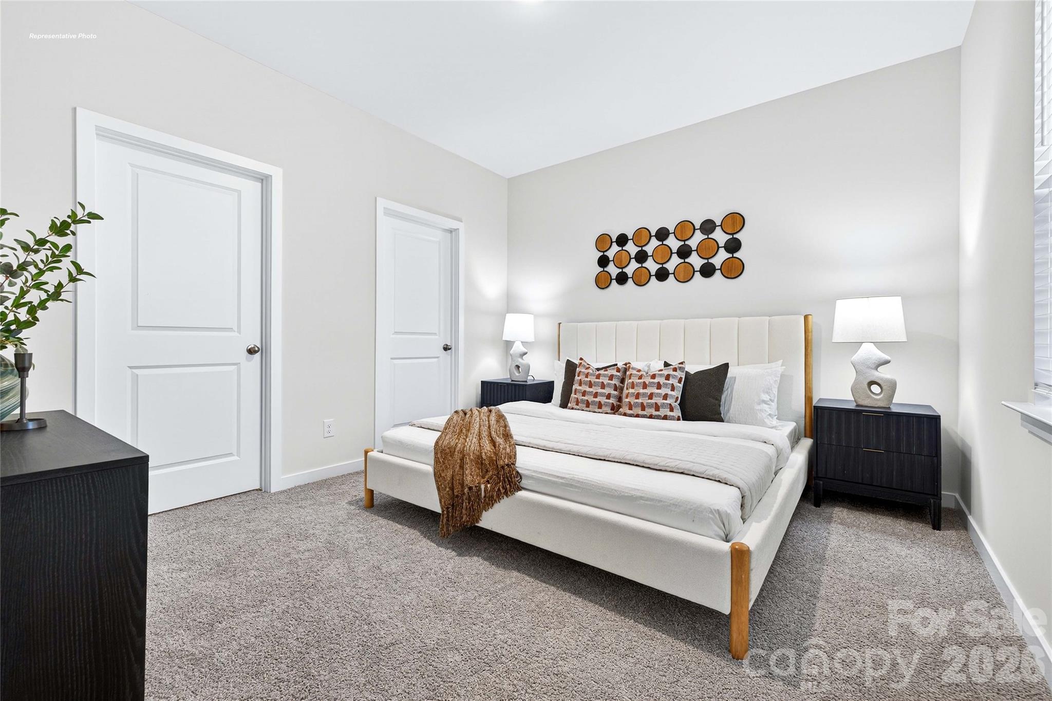 The Hamptons at Hickory - Residential