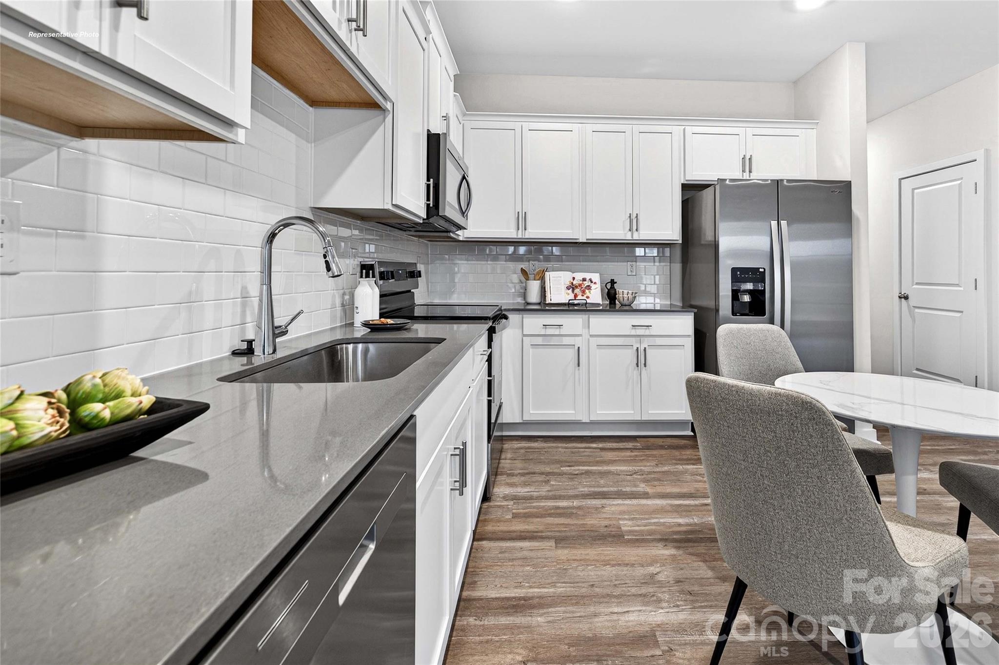 The Hamptons at Hickory - Residential