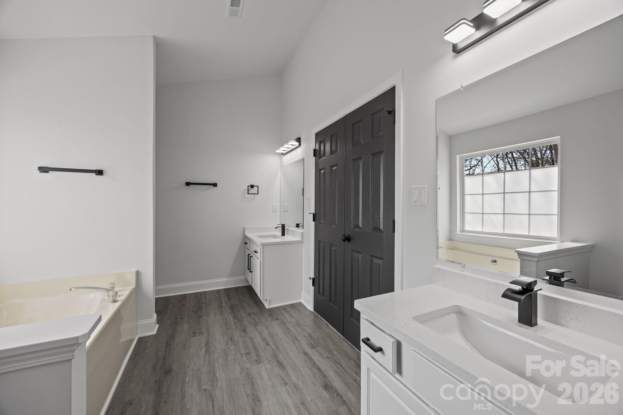 Lake Park - Residential