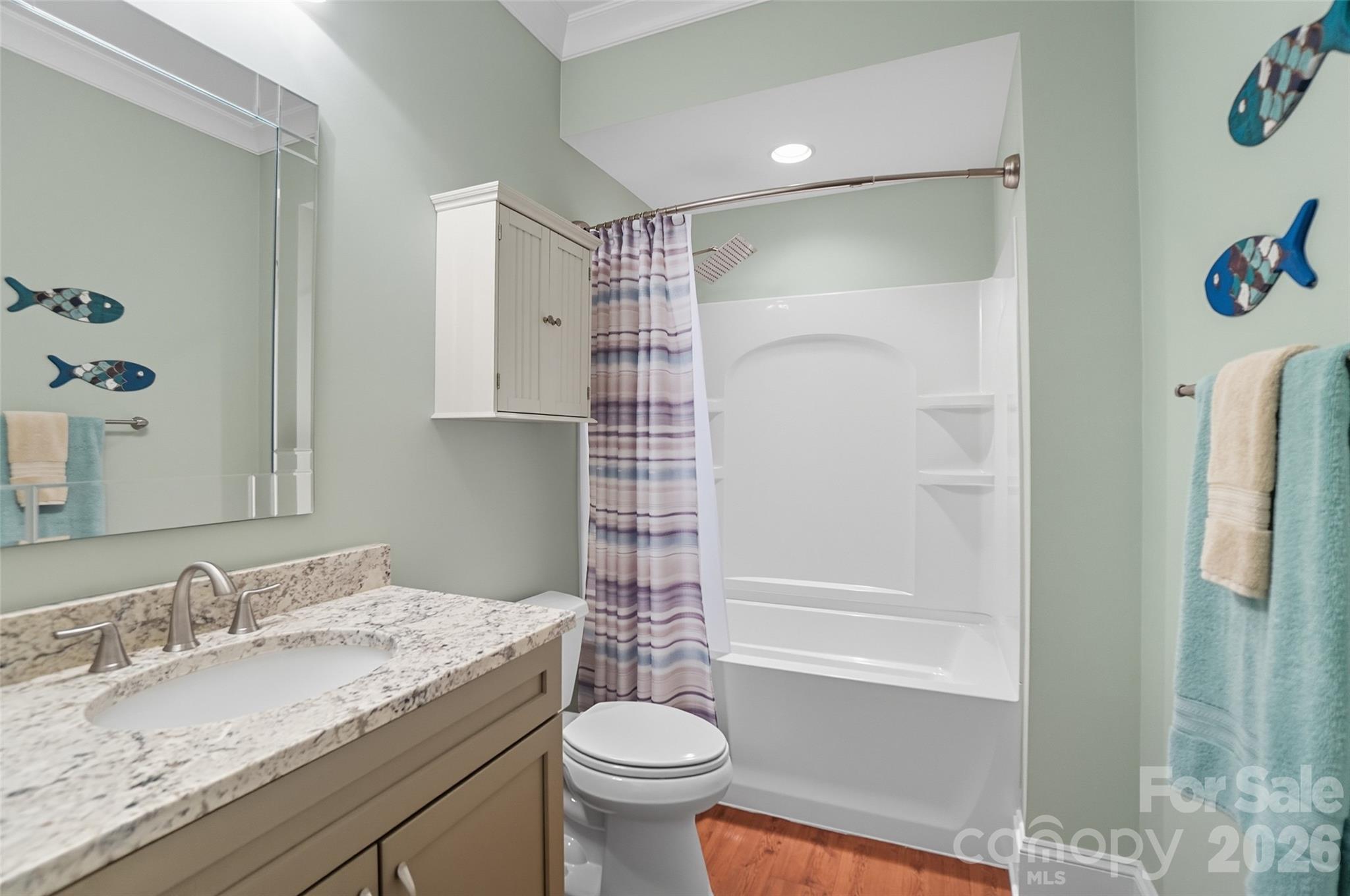 Lakepoint - Residential