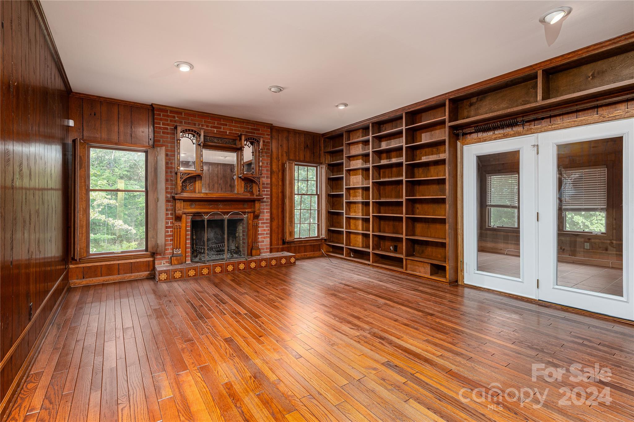 General Hoke Drive - Residential