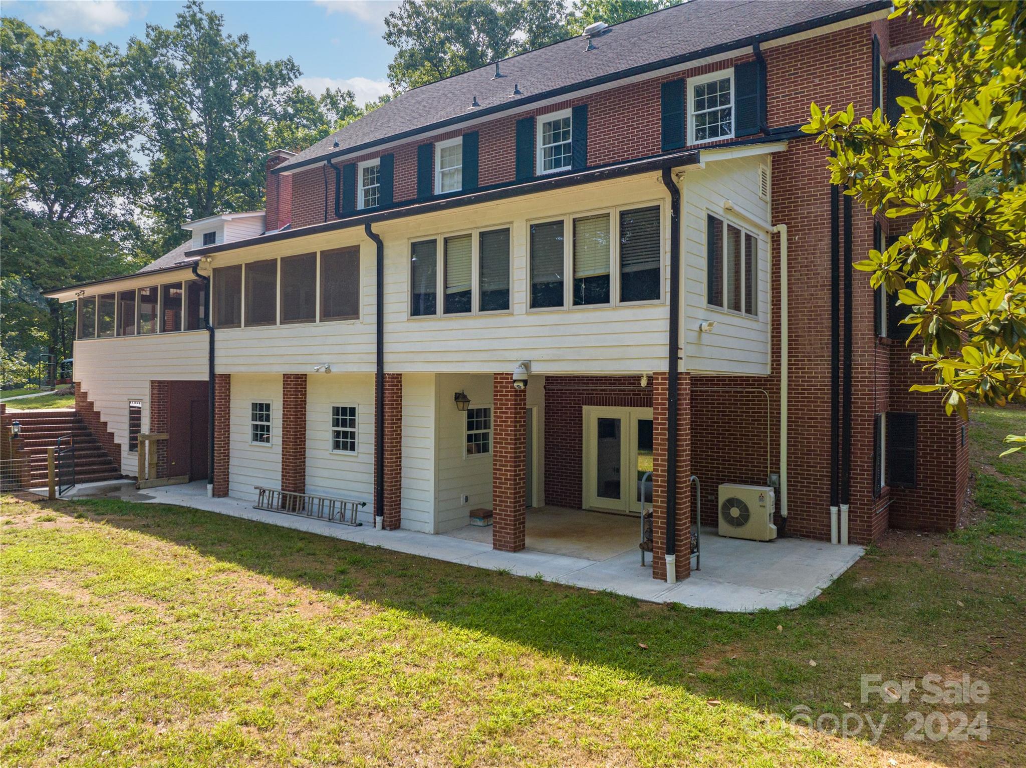 General Hoke Drive - Residential