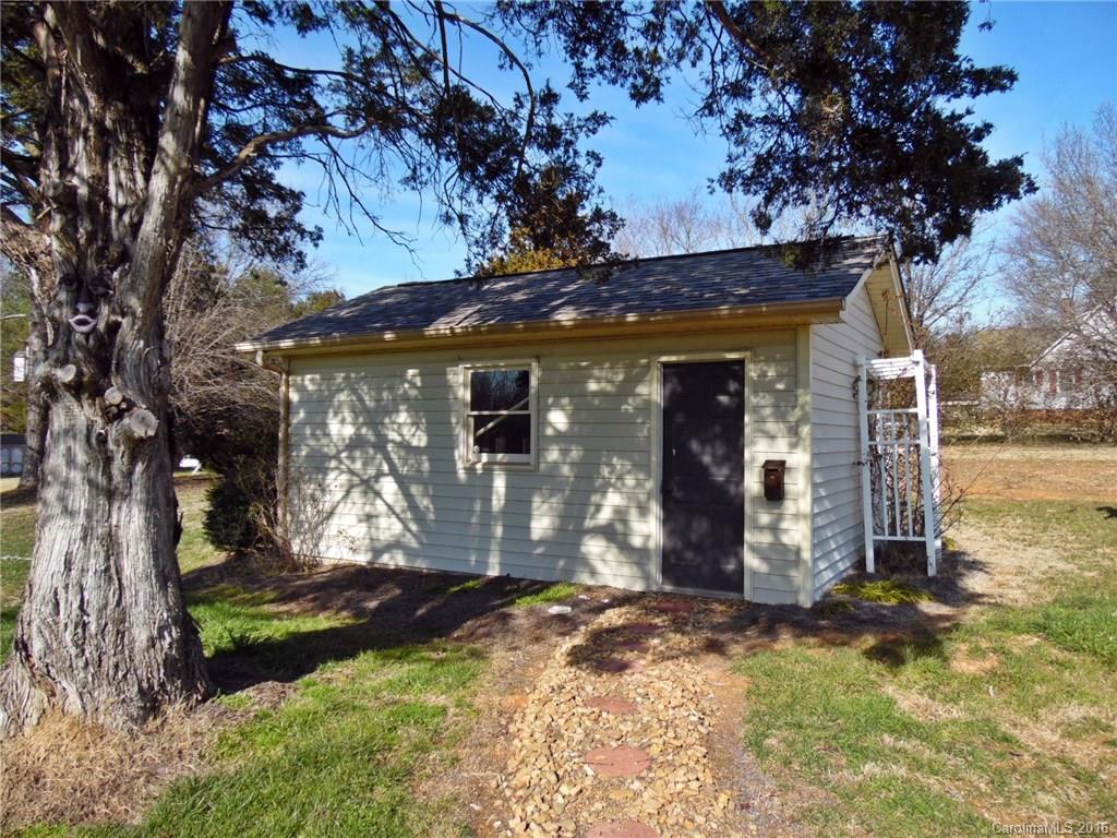 Jackson Place - Residential