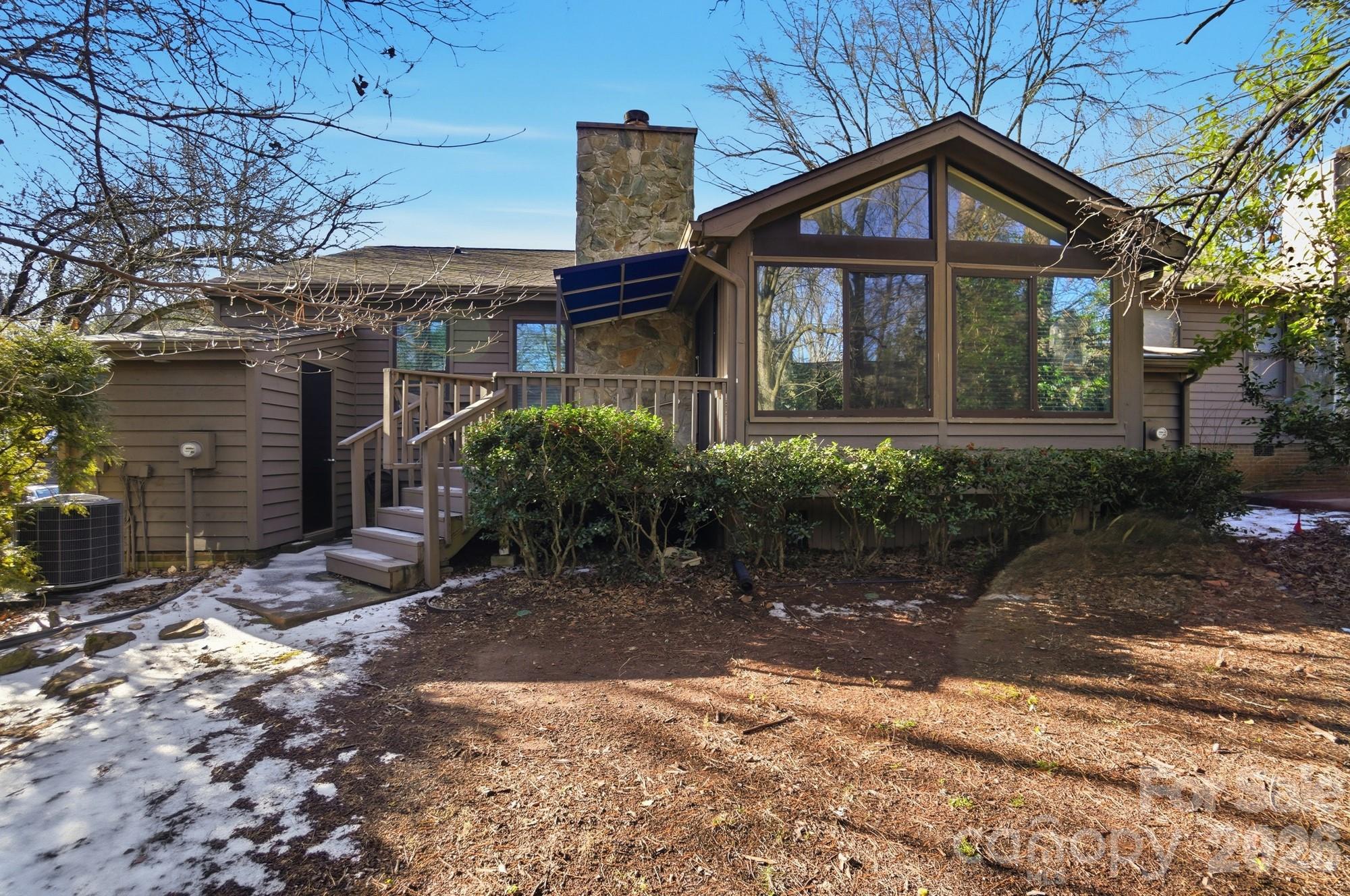 929 Cranberry Circle