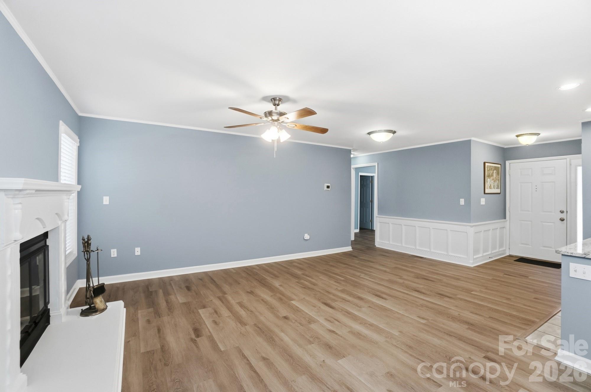 929 Cranberry Circle