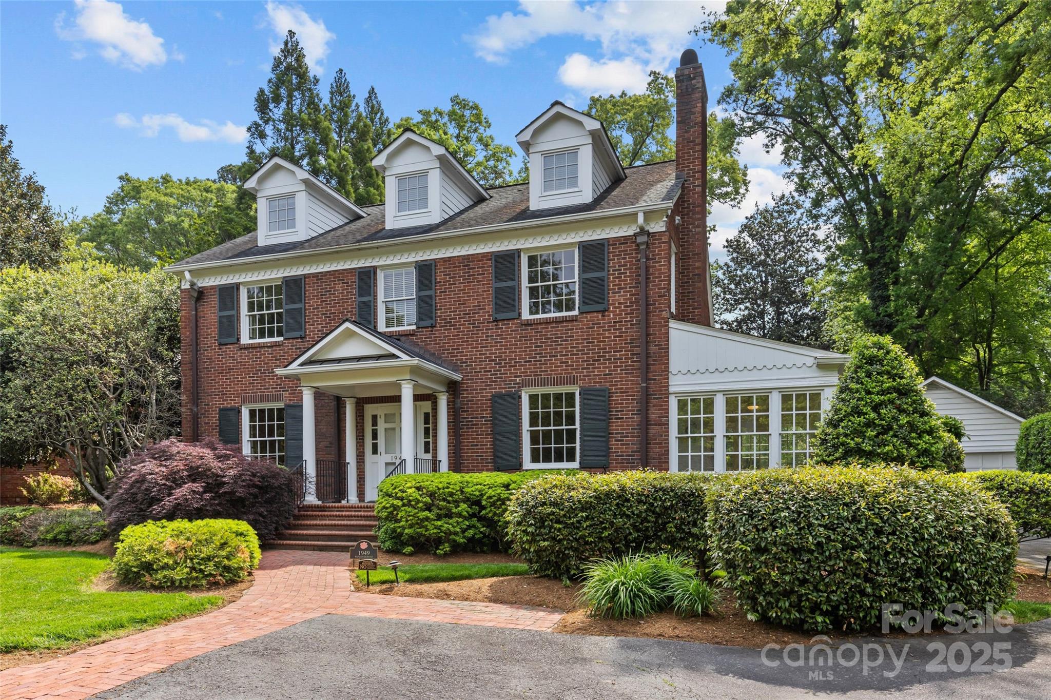 1949 S Wendover Road