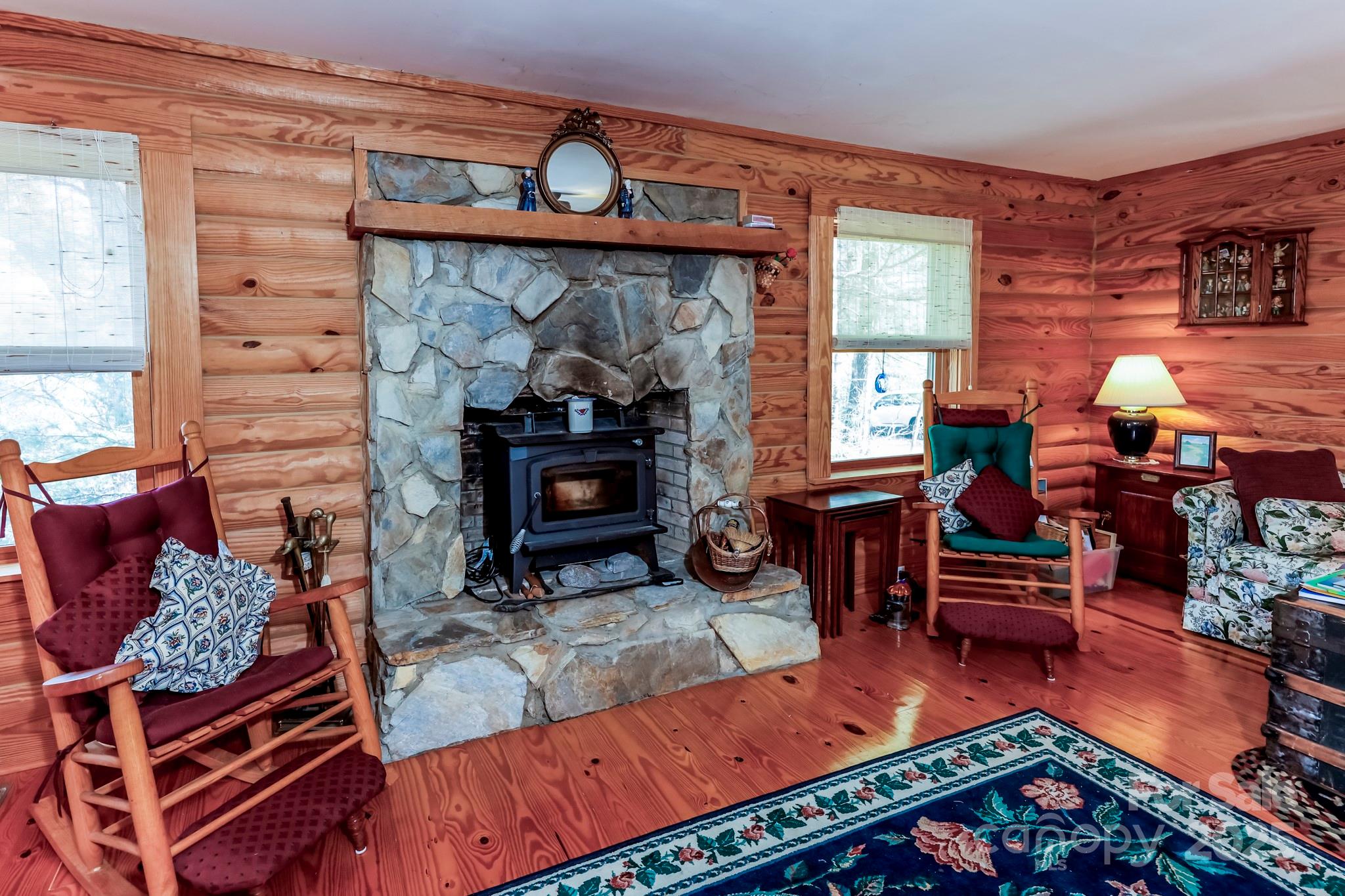 114 Birddog Boulevard