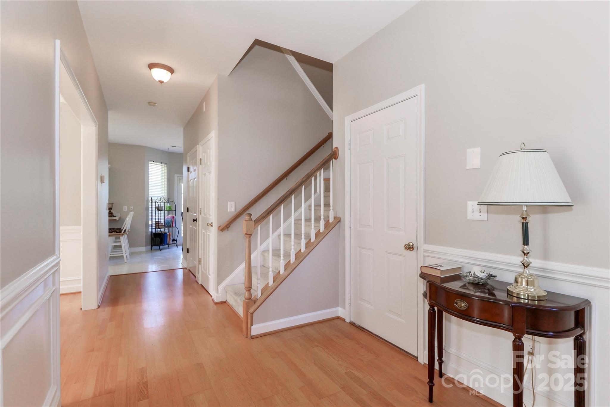 127 Players Park Circle