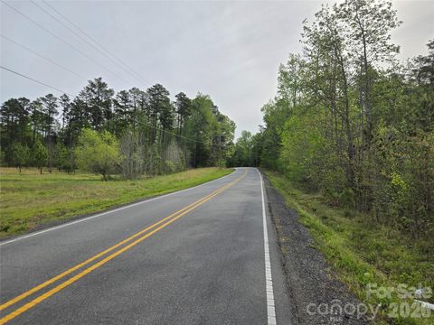 Photo of 3121 Cold Springs Road S, Concord, NC 28025 (MLS # 4367159)