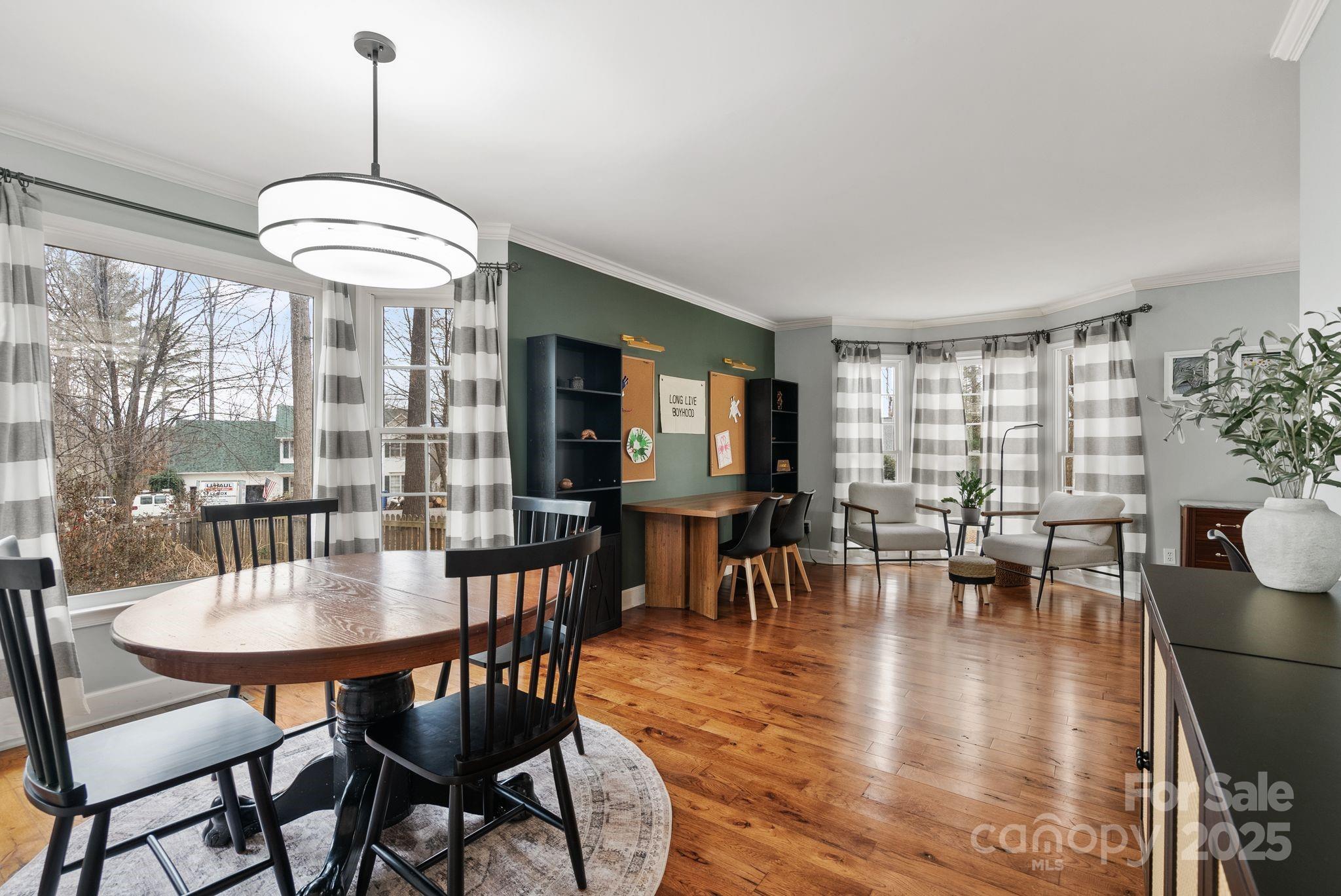 401 Silver Maple Court