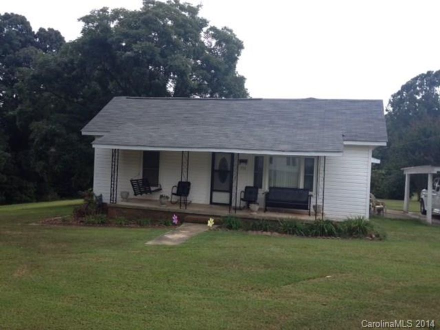 CUTE 2Br./1.5Ba. with front porch, large living room, den & oversized laundry room with extra storage. Home has dryer for convenience only. Owner will not repair or replace. One small dog or cat only please.
