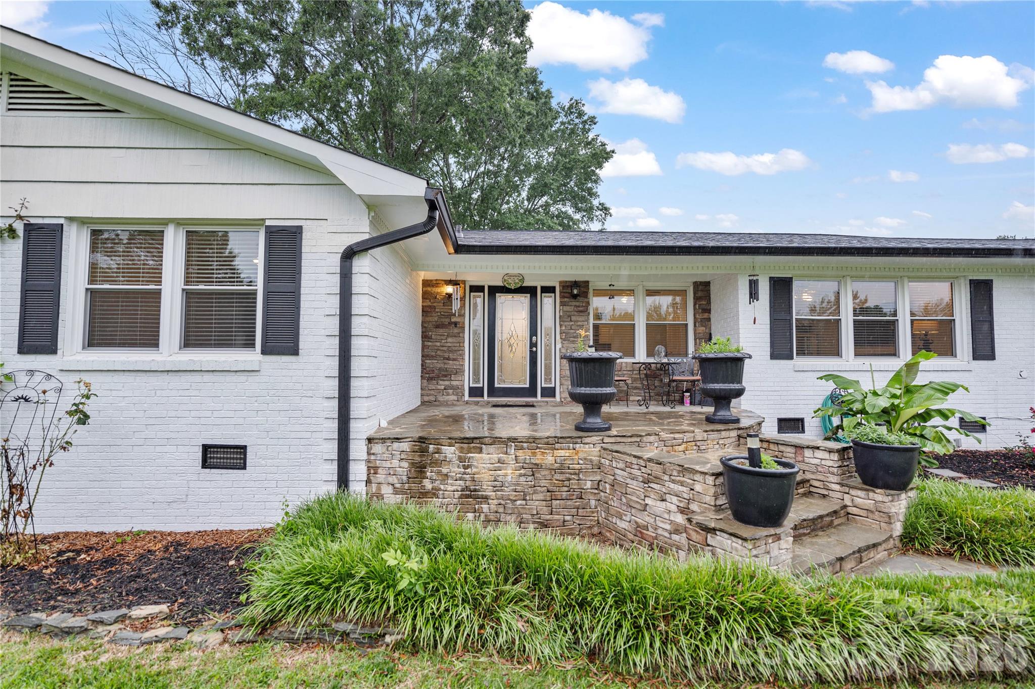 2524 Griffith Road