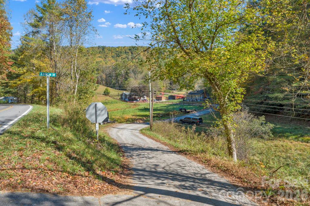 000 Hamburg Road