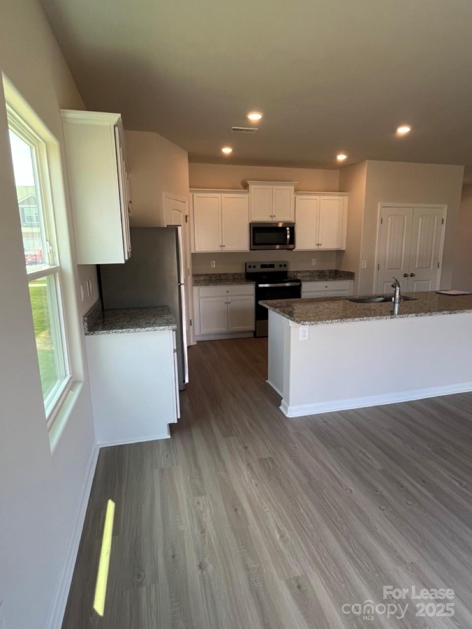 Mckee Creek Village - Residential Lease