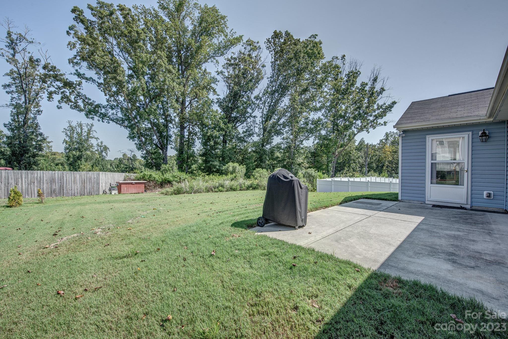 Austen Lakes - Residential