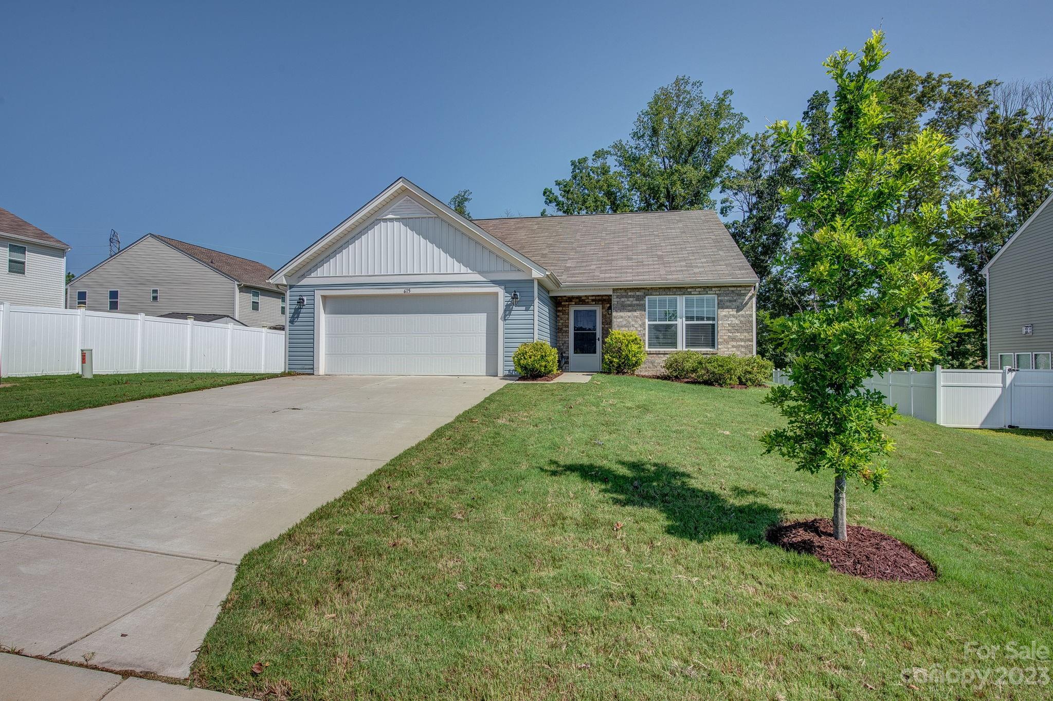 Austen Lakes - Residential