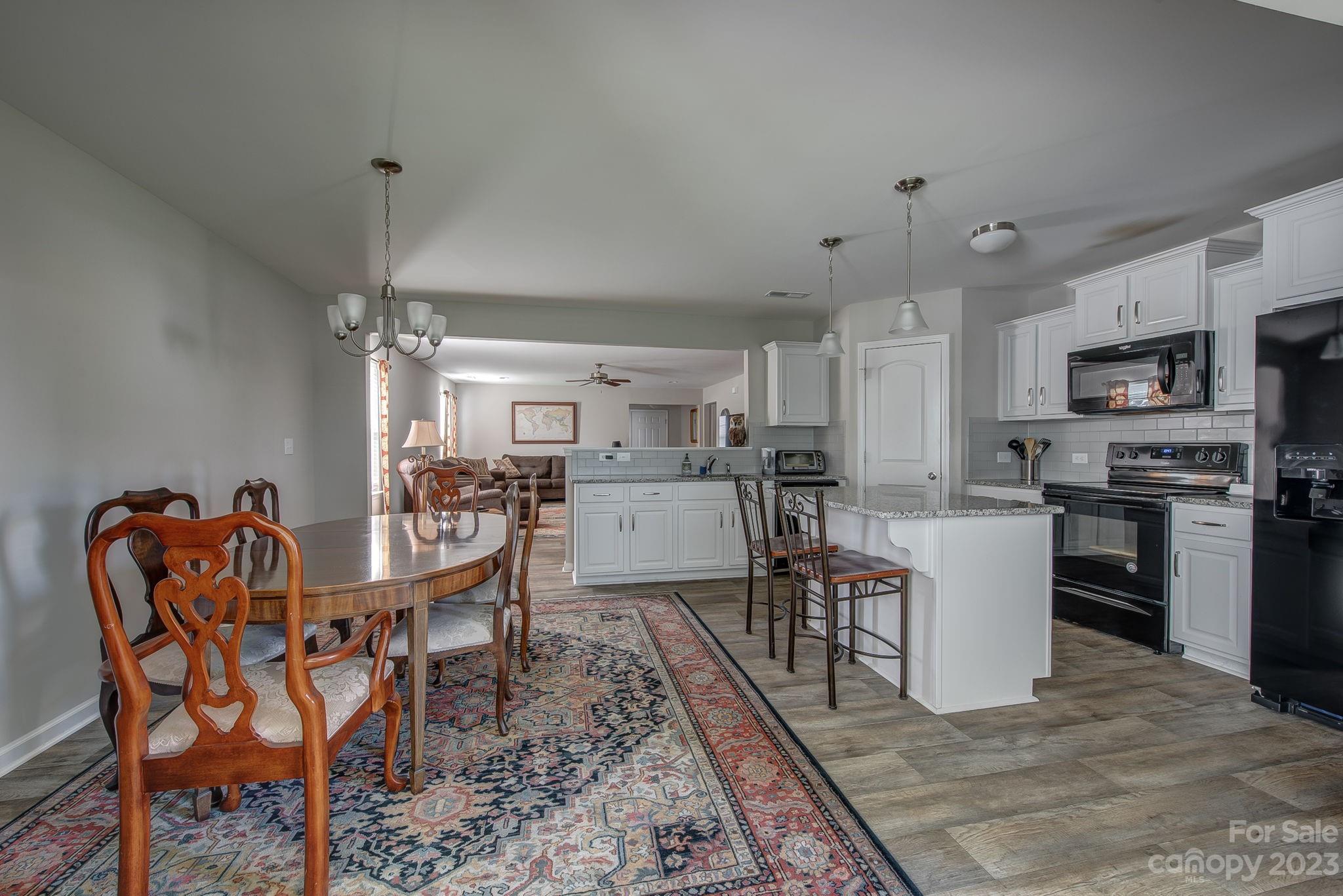 Austen Lakes - Residential