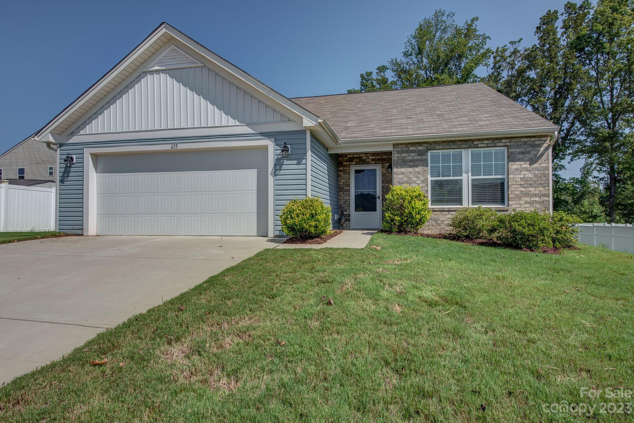 Austen Lakes - Residential