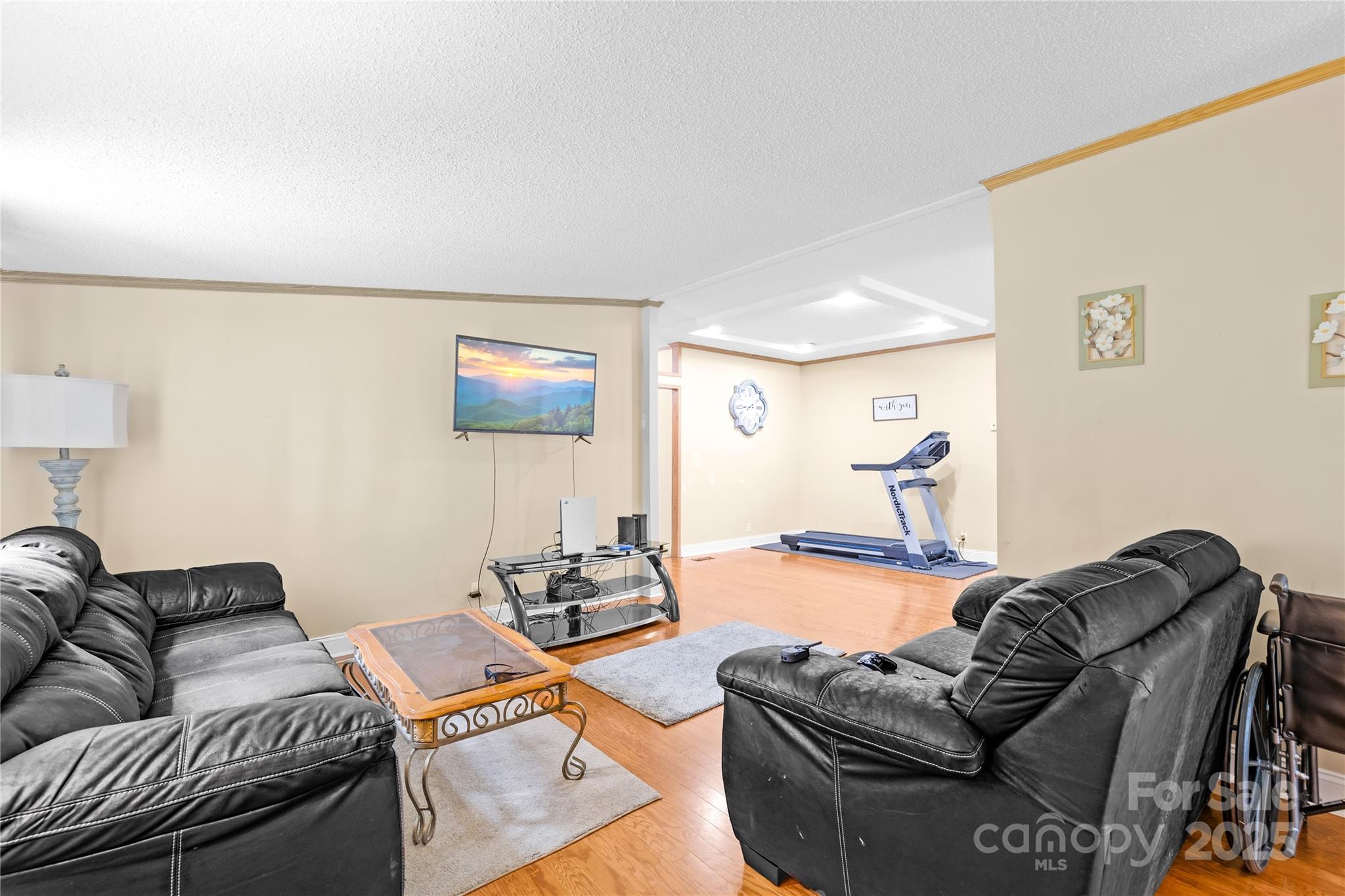 Stones Edge - Residential