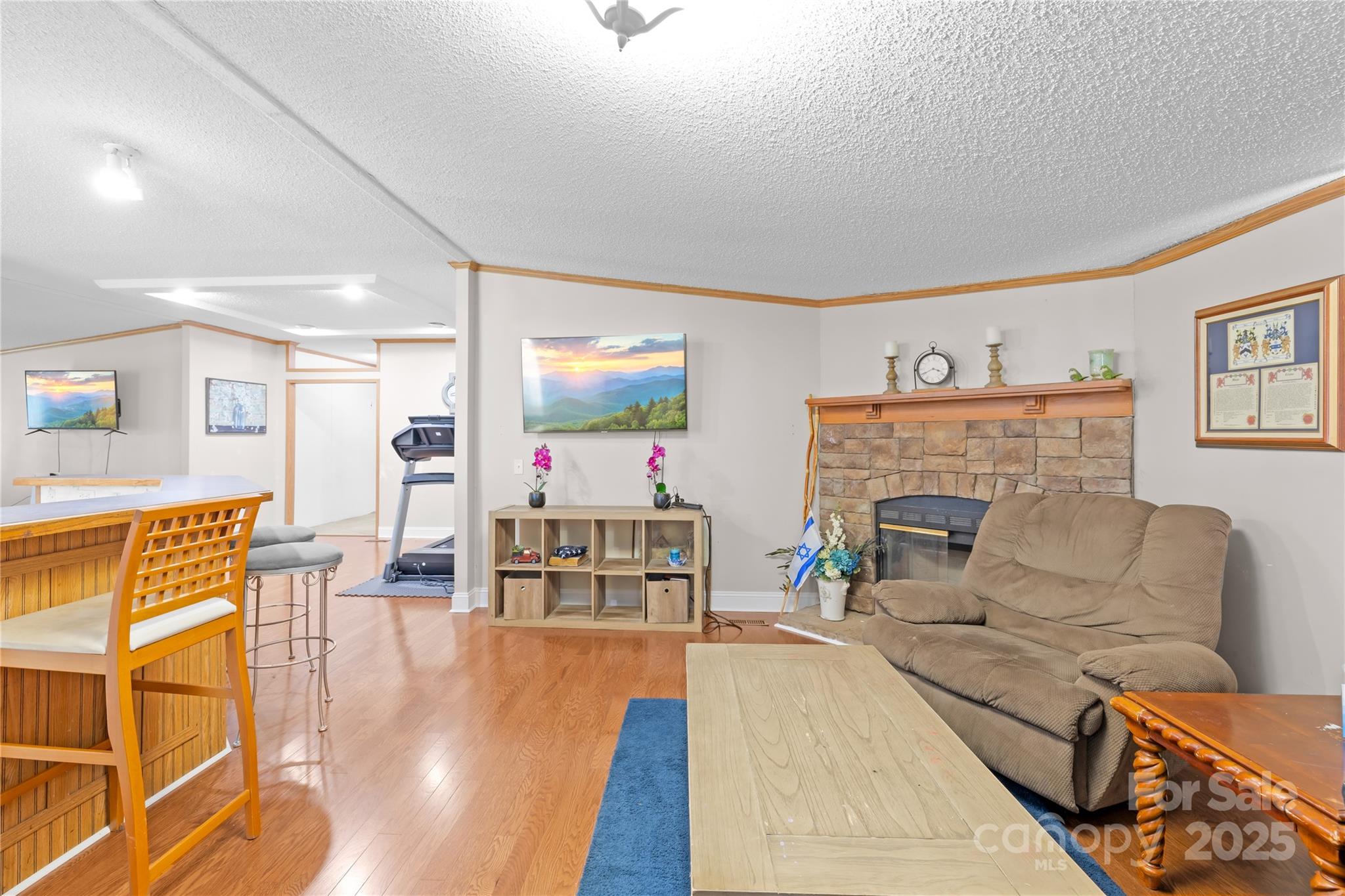 Stones Edge - Residential