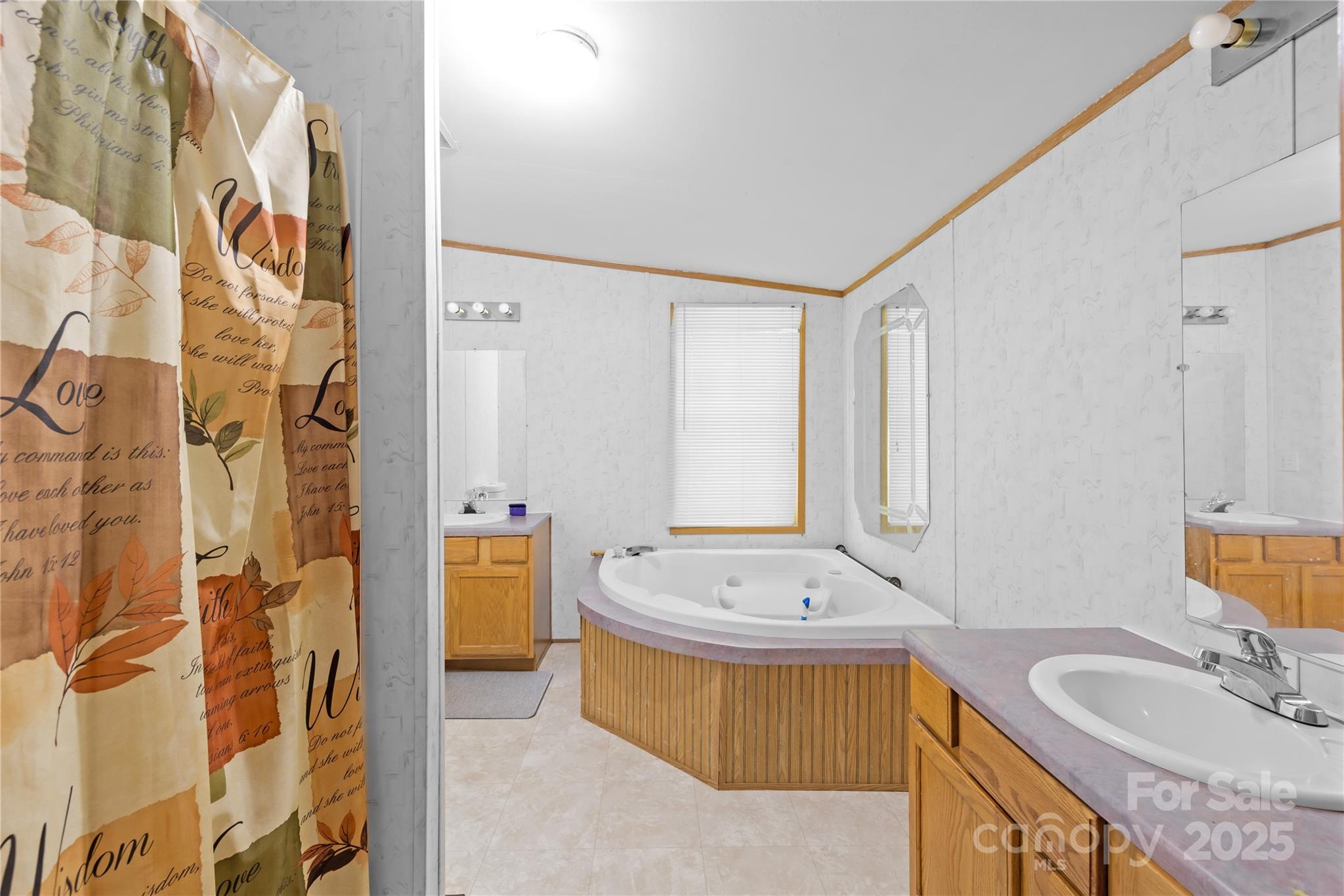 Stones Edge - Residential