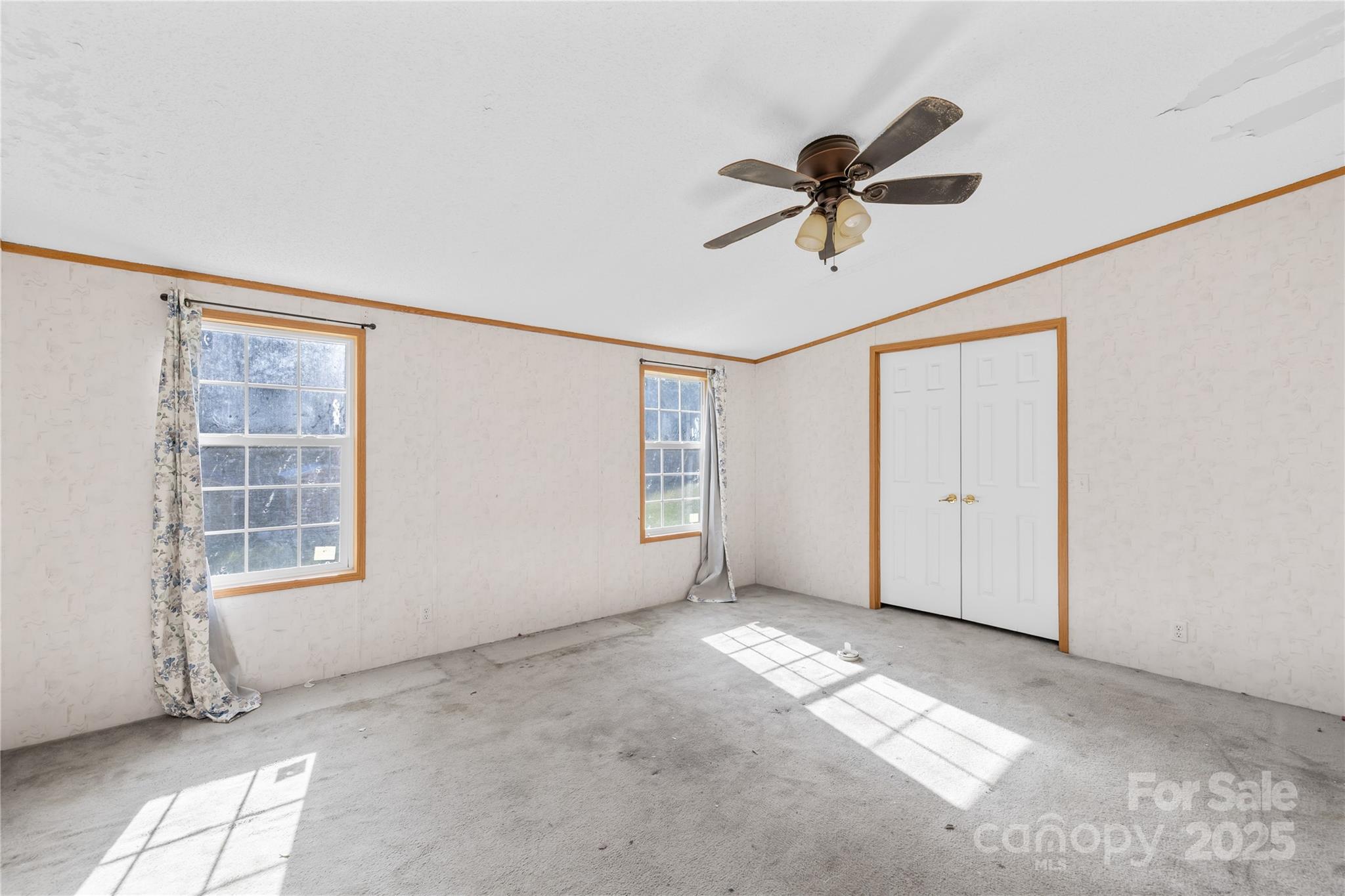 Stones Edge - Residential