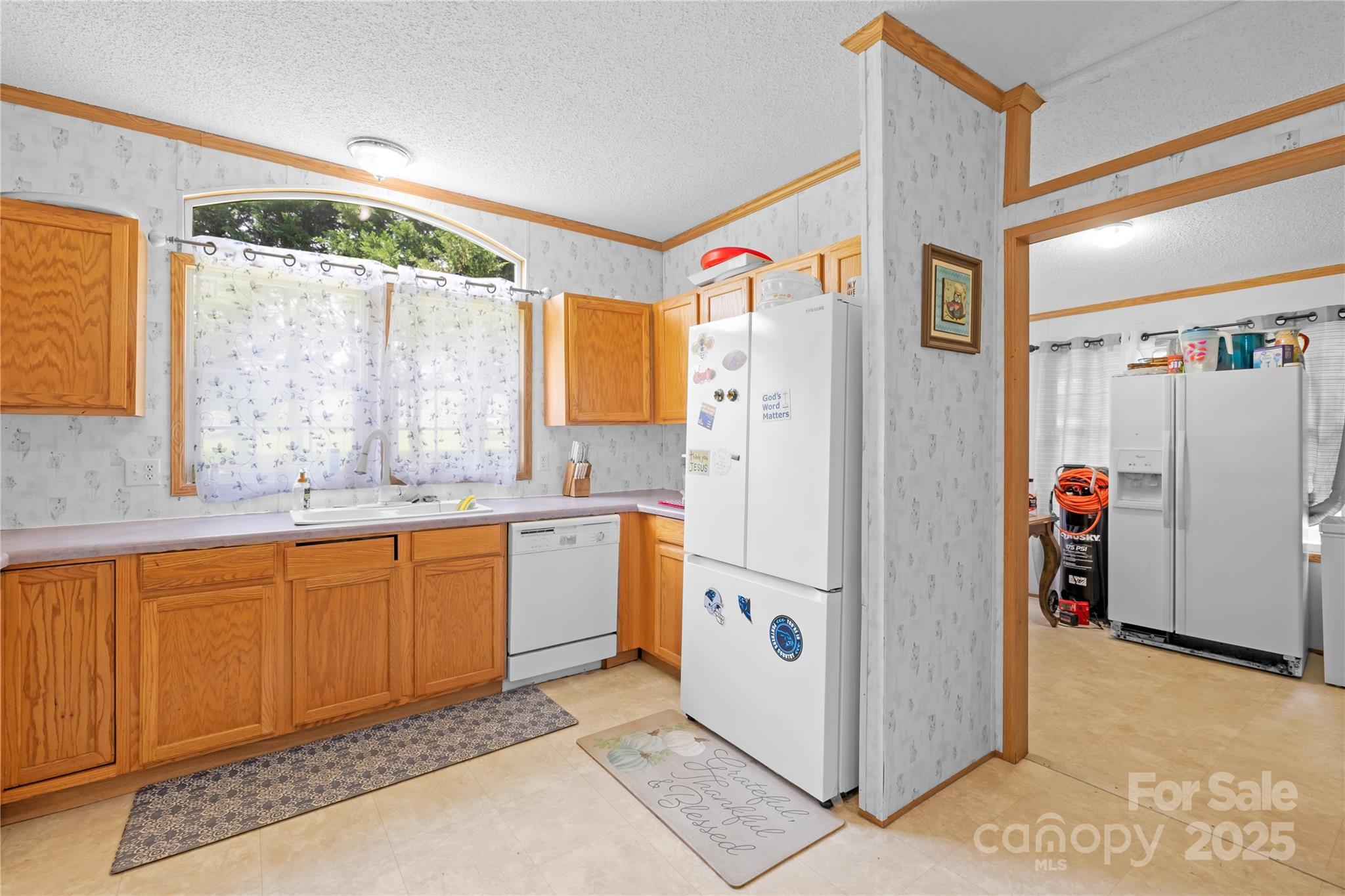 Stones Edge - Residential