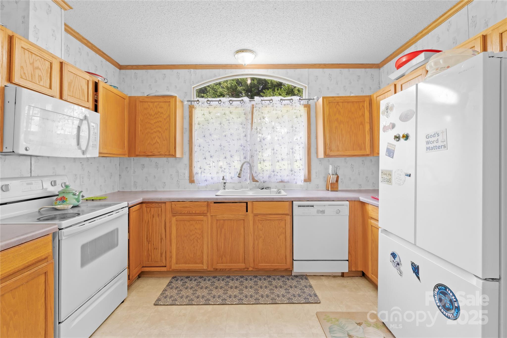 Stones Edge - Residential