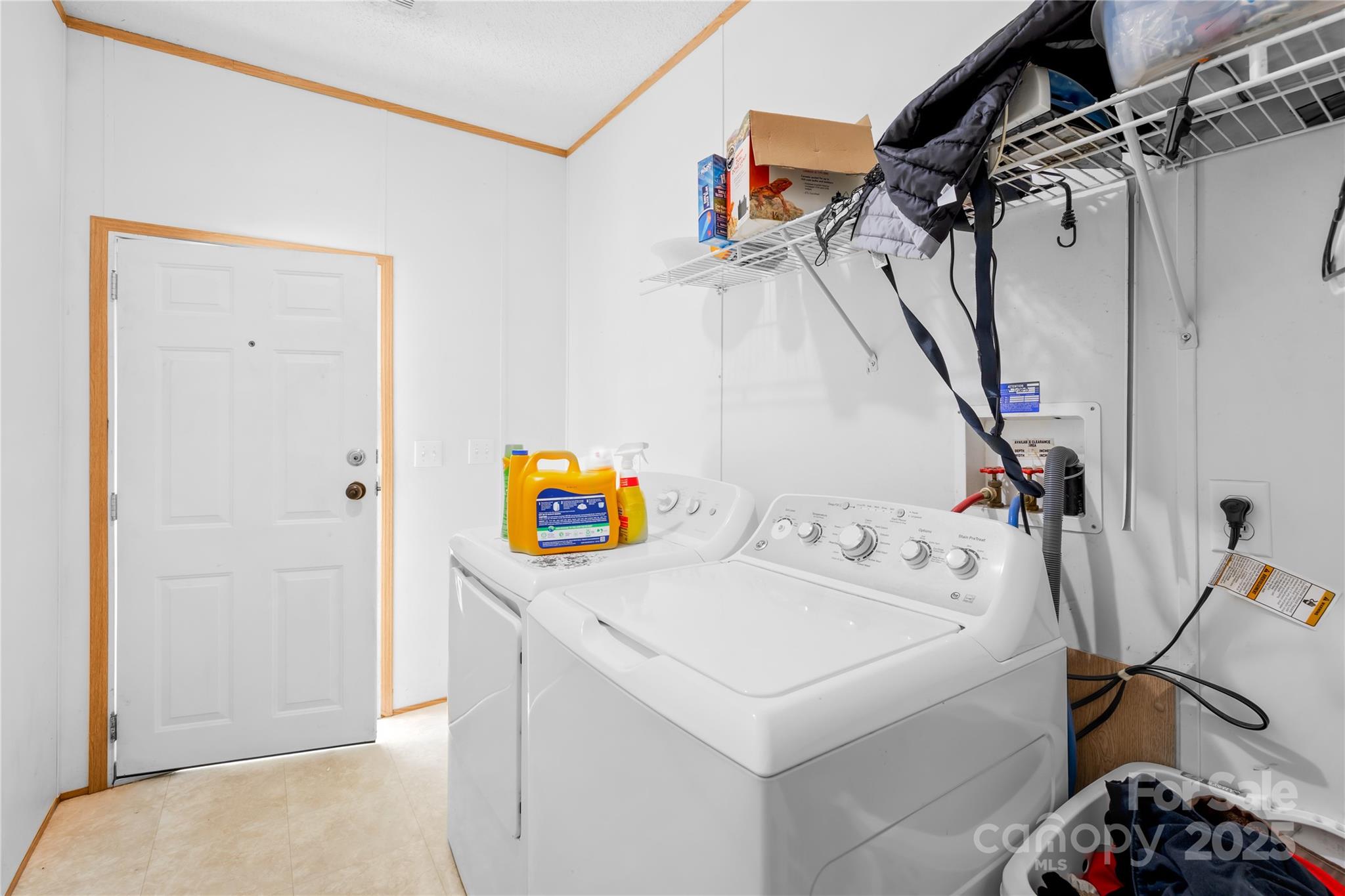 Stones Edge - Residential