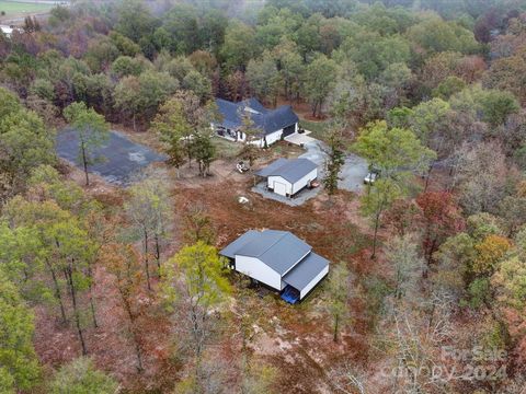 A home in Oakboro